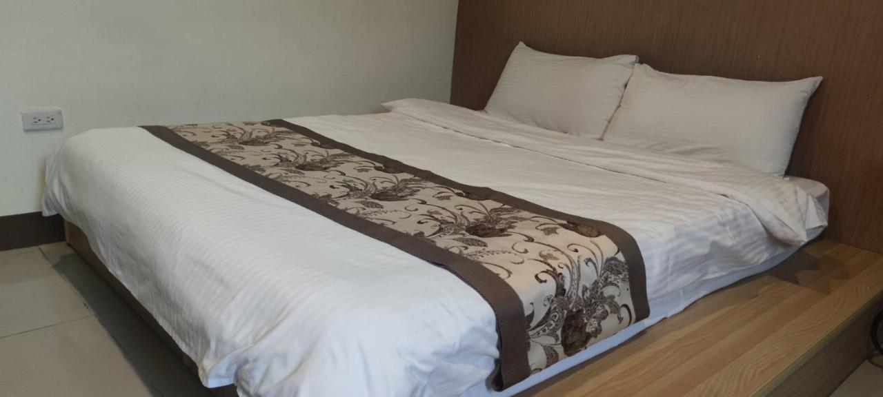 Taitung Fuga Hotel מראה חיצוני תמונה